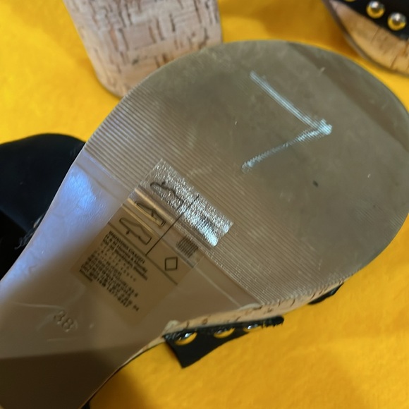 H&M Black Suede Cork Chunky Sandals NWOT - Picture 7 of 10